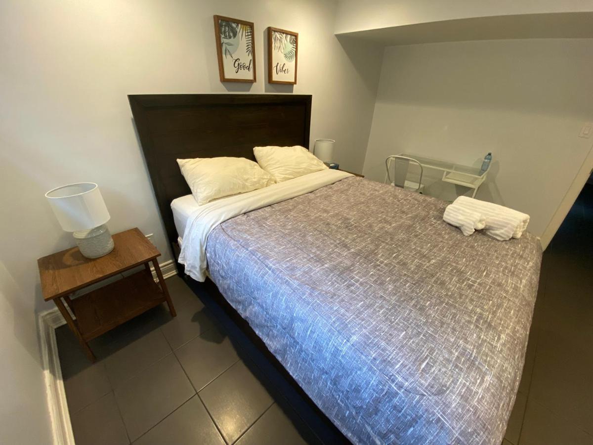 Yonge And Finch Subway !S Spacious And Modern Private Bd With Shared Bathroom Торонто Экстерьер фото